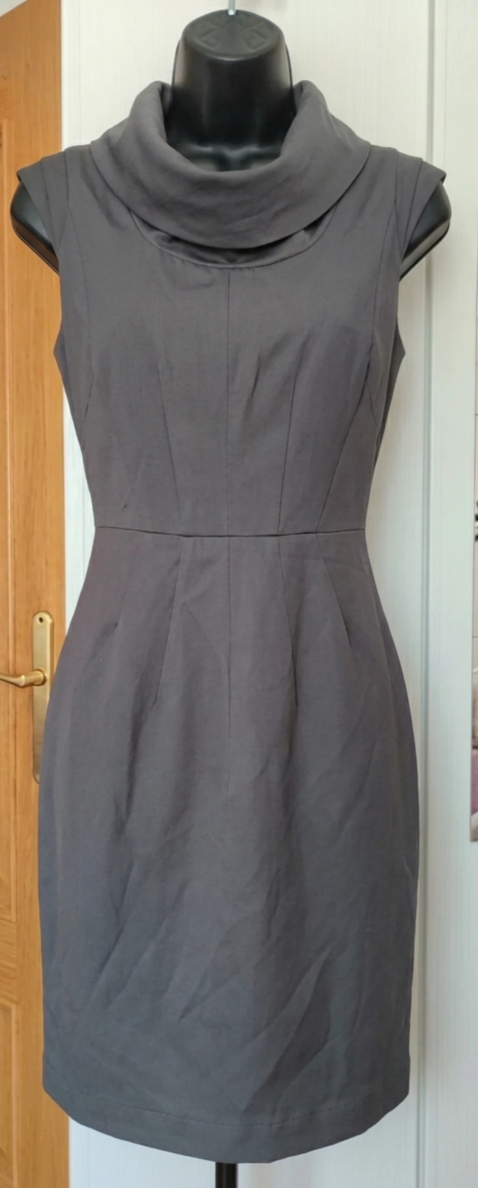 Elegante vetido MIDI Zara Talla L/40